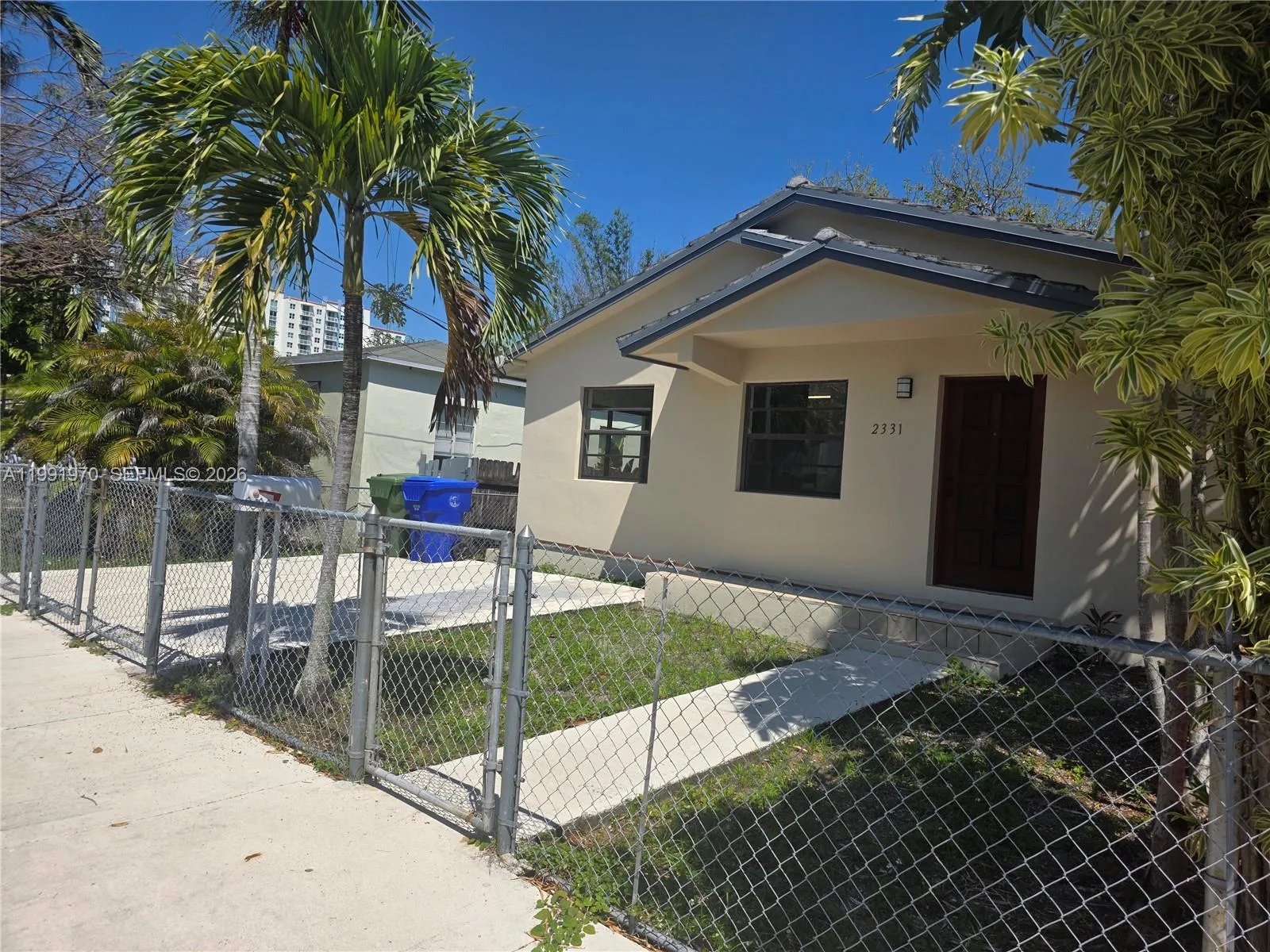 2331 Sw 31st Ave 2331, Miami, Florida 33145, Miami, Florida 33145, 2 Bedrooms Bedrooms, ,1 BathroomBathrooms,Residential Lease,For Rent,2331 Sw 31st Ave 2331, Miami, Florida 33145,A11991970