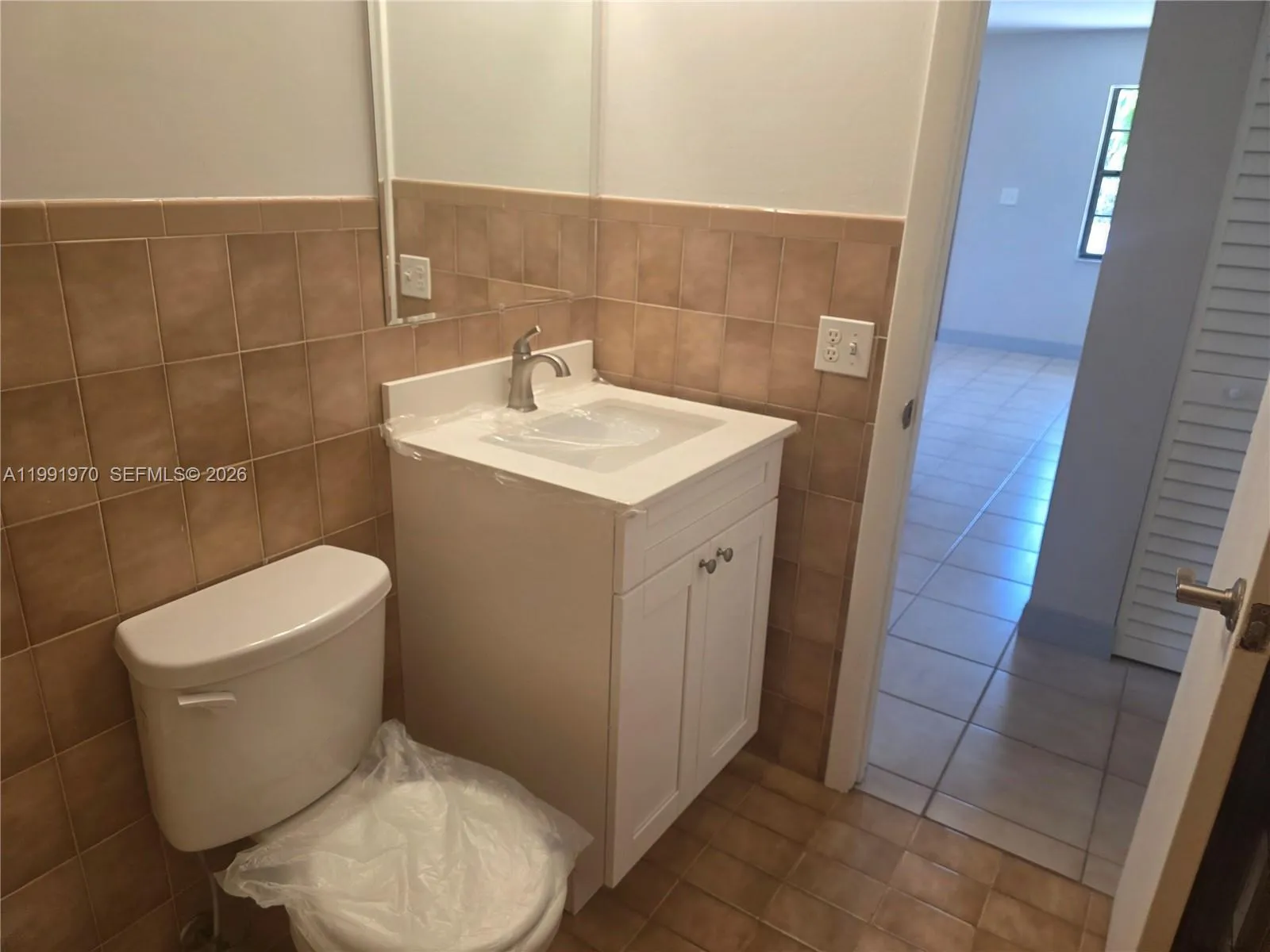 2331 Sw 31st Ave 2331, Miami, Florida 33145, Miami, Florida 33145, 2 Bedrooms Bedrooms, ,1 BathroomBathrooms,Residential Lease,For Rent,2331 Sw 31st Ave 2331, Miami, Florida 33145,A11991970