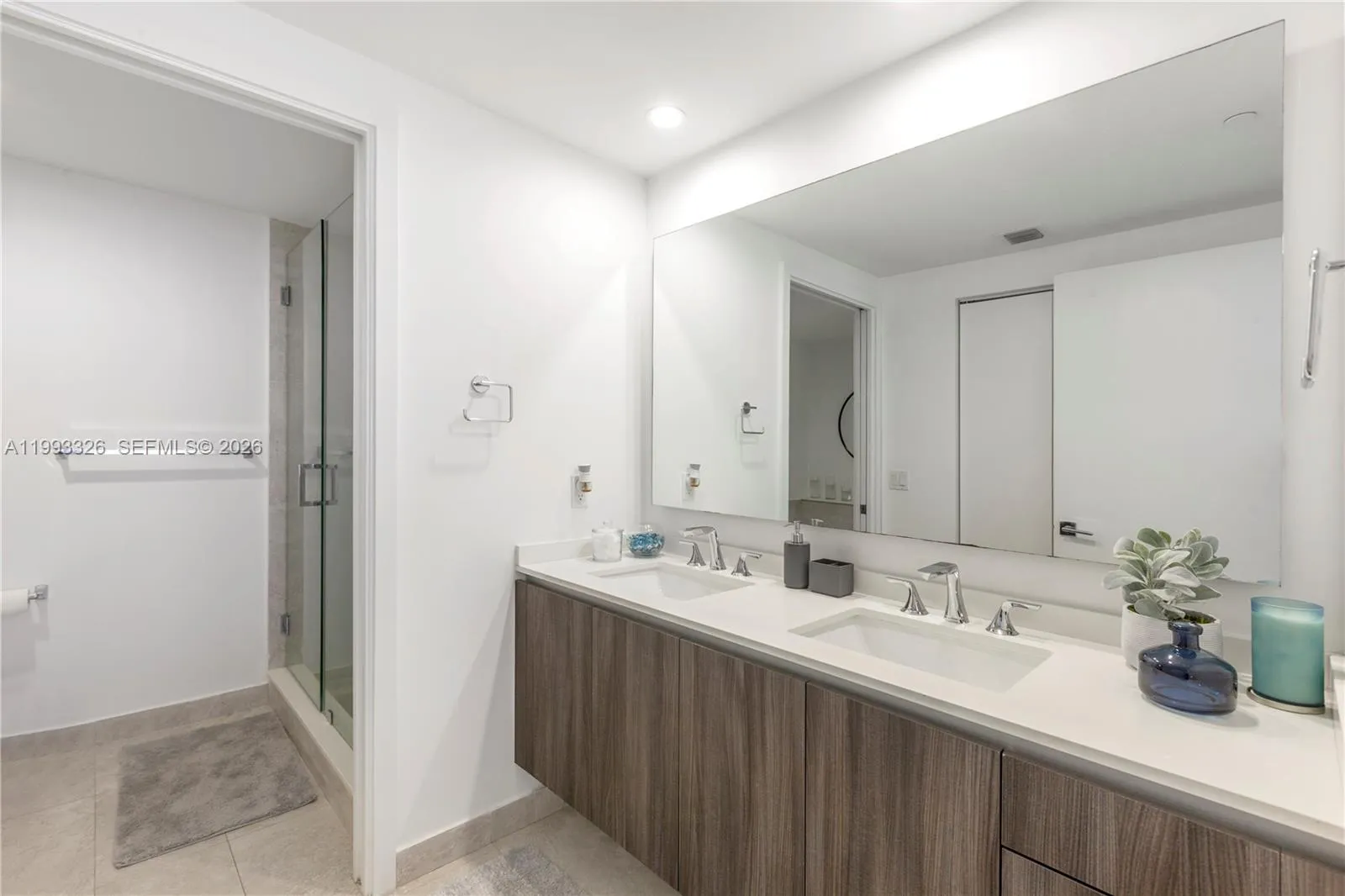 488 Ne 18th St 909, Miami, Florida 33132, Miami, Florida 33132, 2 Bedrooms Bedrooms, ,2 BathroomsBathrooms,Residential Lease,For Rent,488 Ne 18th St 909, Miami, Florida 33132,A11993326