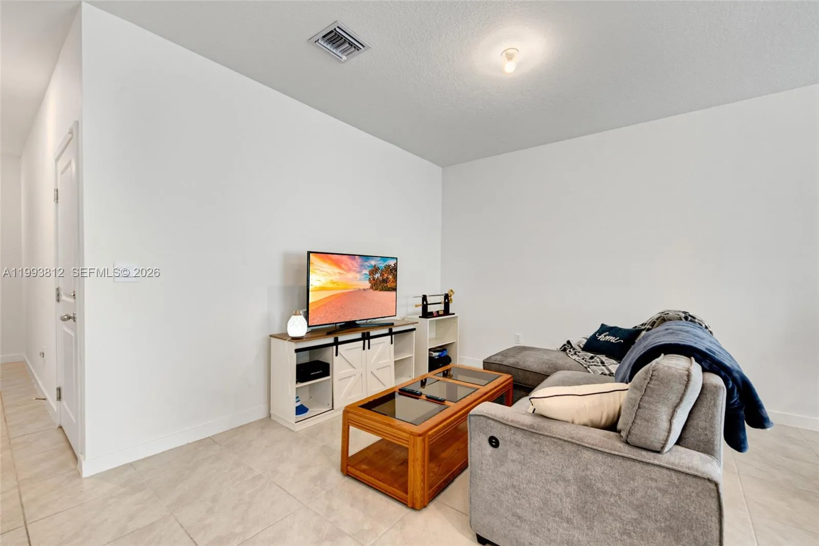 834 Sw 11th Ter 834, Florida City, Florida 33034, Florida City, Florida 33034, 3 Bedrooms Bedrooms, ,2 BathroomsBathrooms,Residential Lease,For Rent,834 Sw 11th Ter 834, Florida City, Florida 33034,A11993812