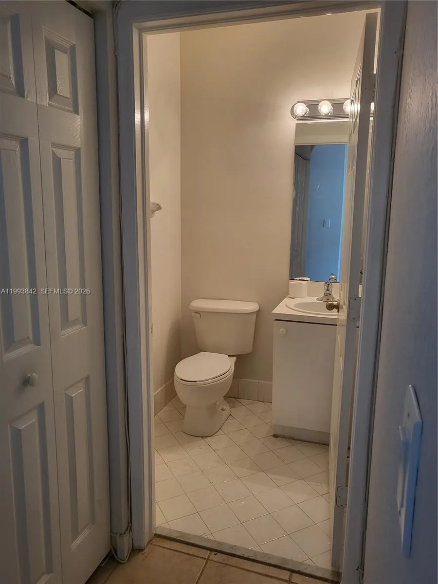 4125 Ne 24th Dr 4125, Homestead, Florida 33033, Homestead, Florida 33033, 3 Bedrooms Bedrooms, ,2 BathroomsBathrooms,Residential Lease,For Rent,4125 Ne 24th Dr 4125, Homestead, Florida 33033,A11993842