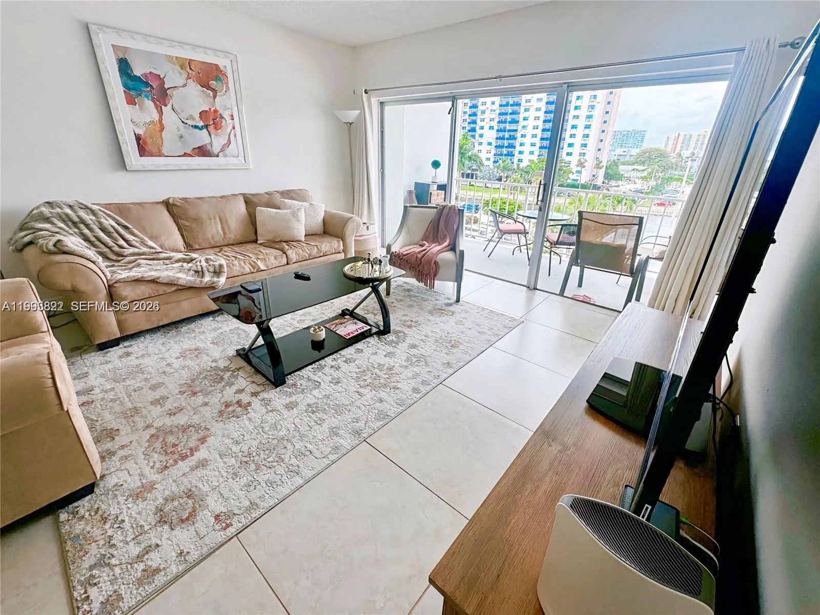 500 Bayview Dr 325, Sunny Isles Beach, Florida 331, Sunny Isles Beach, Florida 33160, 1 Bedroom Bedrooms, ,1 BathroomBathrooms,Residential Lease,For Rent,500 Bayview Dr 325, Sunny Isles Beach, Florida 331,A11993822