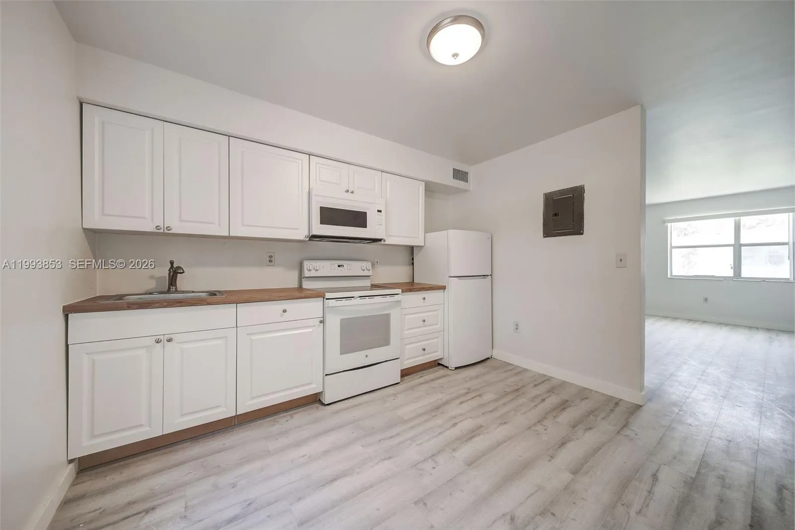 111 Nw 152nd St 21, Miami, Florida 33169, Miami, Florida 33169, 2 Bedrooms Bedrooms, ,1 BathroomBathrooms,Residential Lease,For Rent,111 Nw 152nd St 21, Miami, Florida 33169,A11993853