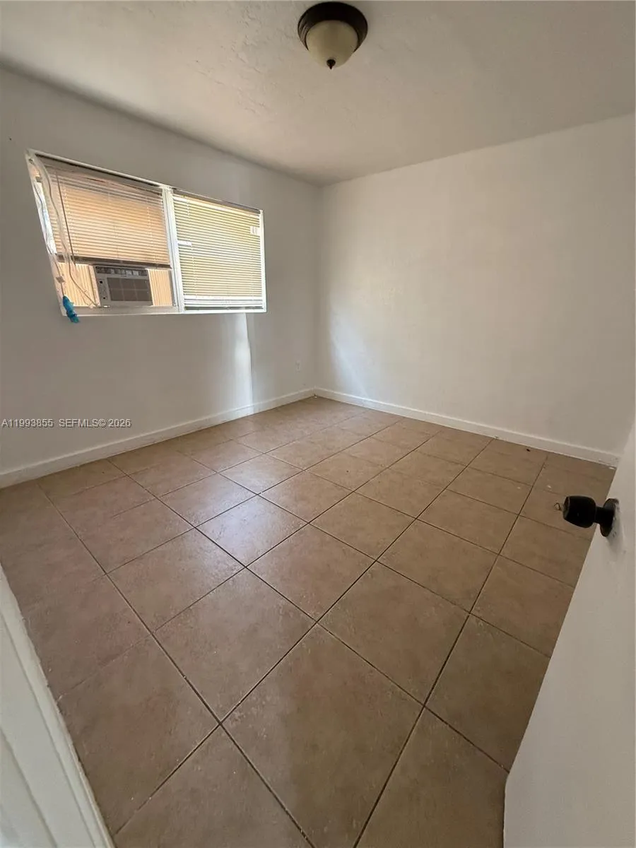 1306 Nw 61st St 5, Miami, Florida 33142, Miami, Florida 33142, 2 Bedrooms Bedrooms, ,1 BathroomBathrooms,Residential Lease,For Rent,1306 Nw 61st St 5, Miami, Florida 33142,A11993855