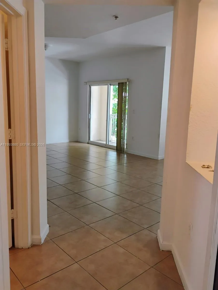 11401 Nw 89th St 220, Doral, Florida 33178, Doral, Florida 33178, 3 Bedrooms Bedrooms, ,2 BathroomsBathrooms,Residential Lease,For Rent,11401 Nw 89th St 220, Doral, Florida 33178,A11993880
