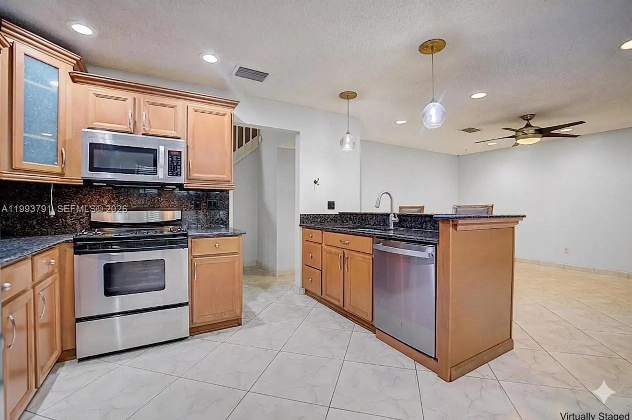 5204 Nw 54th St, Coconut Creek, Florida 33073, Coconut Creek, Florida 33073, 3 Bedrooms Bedrooms, ,2 BathroomsBathrooms,Residential Lease,For Rent,5204 Nw 54th St, Coconut Creek, Florida 33073,A11993791