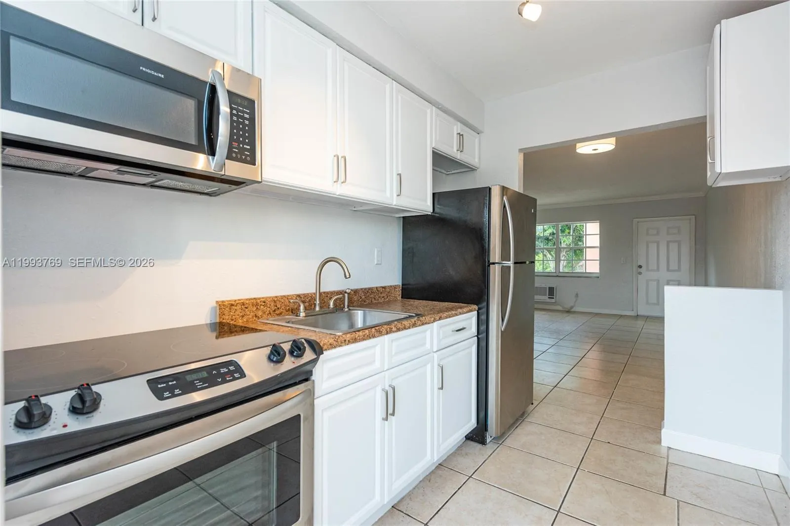 3671 Sw 11th St 9b, Miami, Florida 33135, Miami, Florida 33135, 1 Bedroom Bedrooms, ,1 BathroomBathrooms,Residential Lease,For Rent,3671 Sw 11th St 9b, Miami, Florida 33135,A11993769
