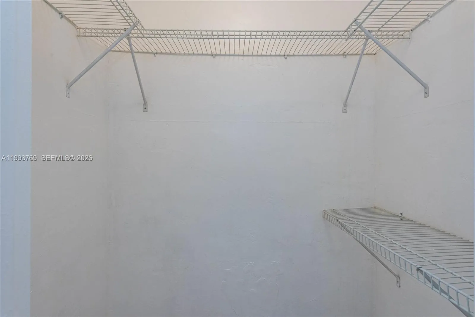 3671 Sw 11th St 9b, Miami, Florida 33135, Miami, Florida 33135, 1 Bedroom Bedrooms, ,1 BathroomBathrooms,Residential Lease,For Rent,3671 Sw 11th St 9b, Miami, Florida 33135,A11993769