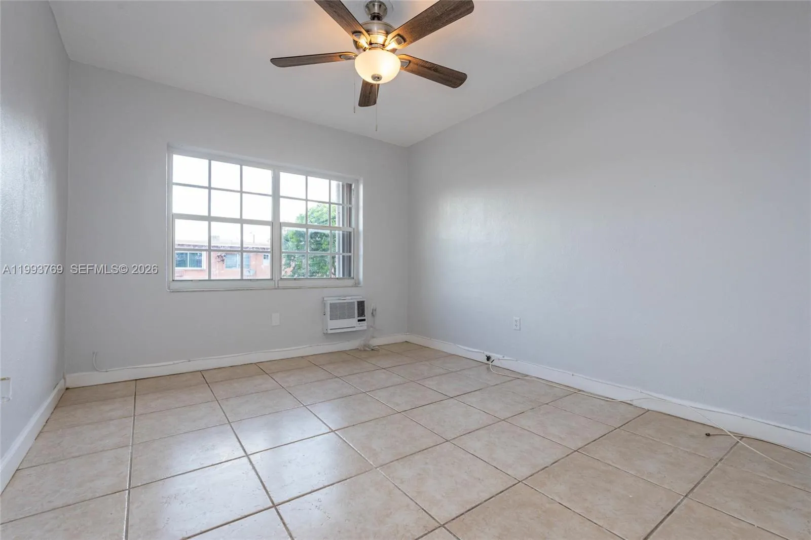 3671 Sw 11th St 9b, Miami, Florida 33135, Miami, Florida 33135, 1 Bedroom Bedrooms, ,1 BathroomBathrooms,Residential Lease,For Rent,3671 Sw 11th St 9b, Miami, Florida 33135,A11993769