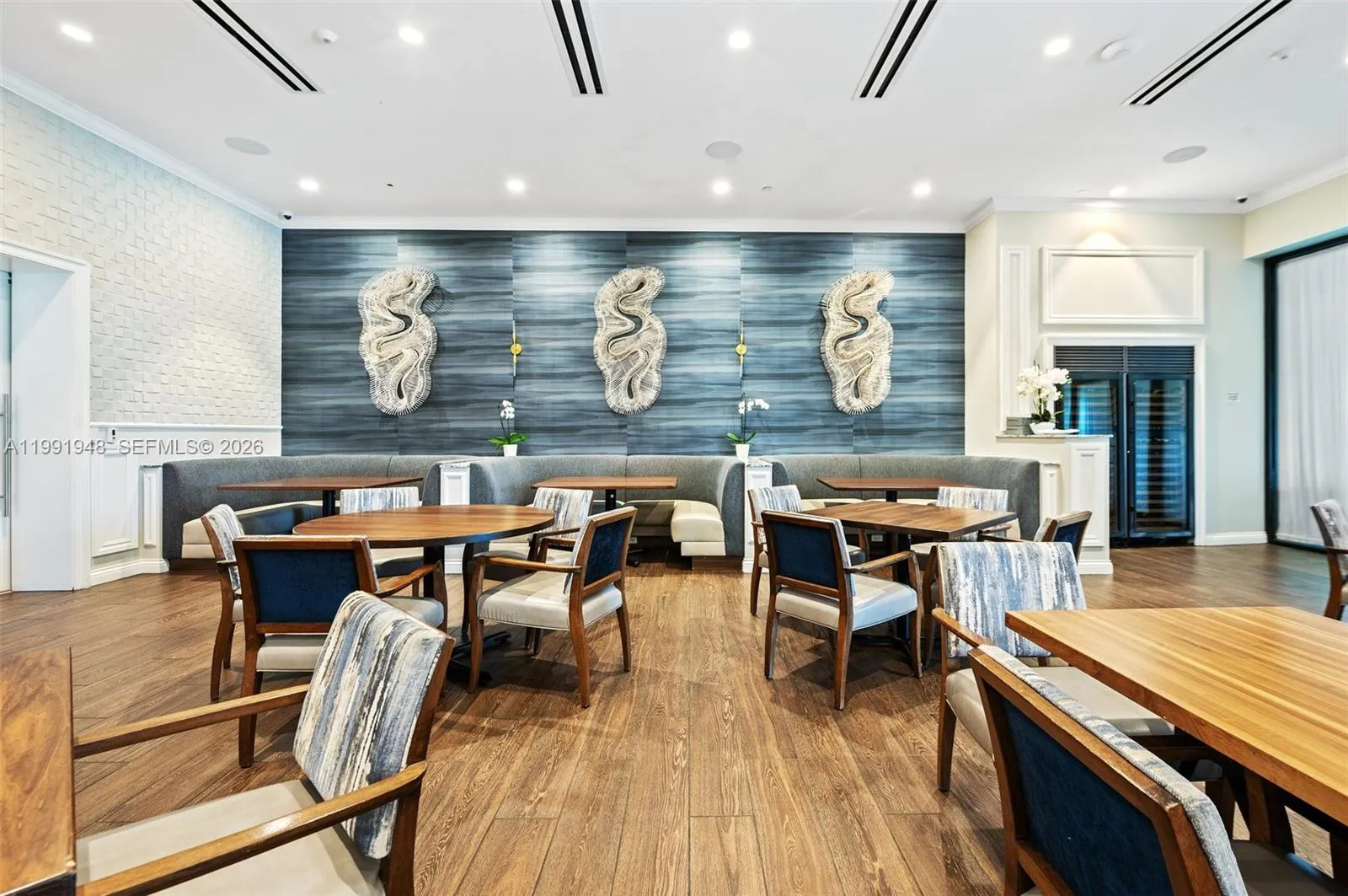 13633 Se Deering Bay Dr 225, Coral Gables, Florida, Coral Gables, Florida 33158, 3 Bedrooms Bedrooms, ,3 BathroomsBathrooms,Residential Lease,For Rent,13633 Se Deering Bay Dr 225, Coral Gables, Florida,A11991948