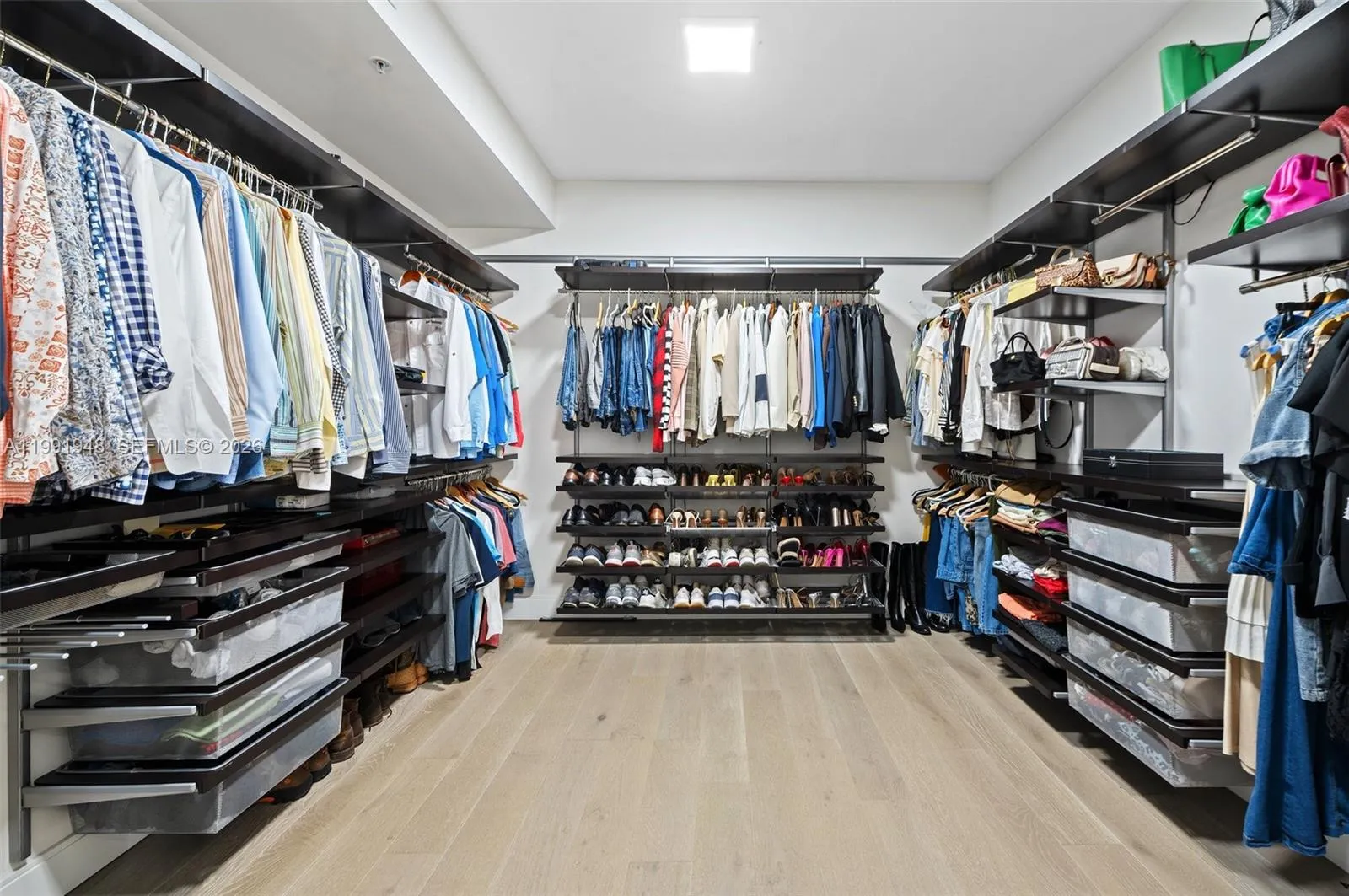 13633 Se Deering Bay Dr 225, Coral Gables, Florida, Coral Gables, Florida 33158, 3 Bedrooms Bedrooms, ,3 BathroomsBathrooms,Residential Lease,For Rent,13633 Se Deering Bay Dr 225, Coral Gables, Florida,A11991948