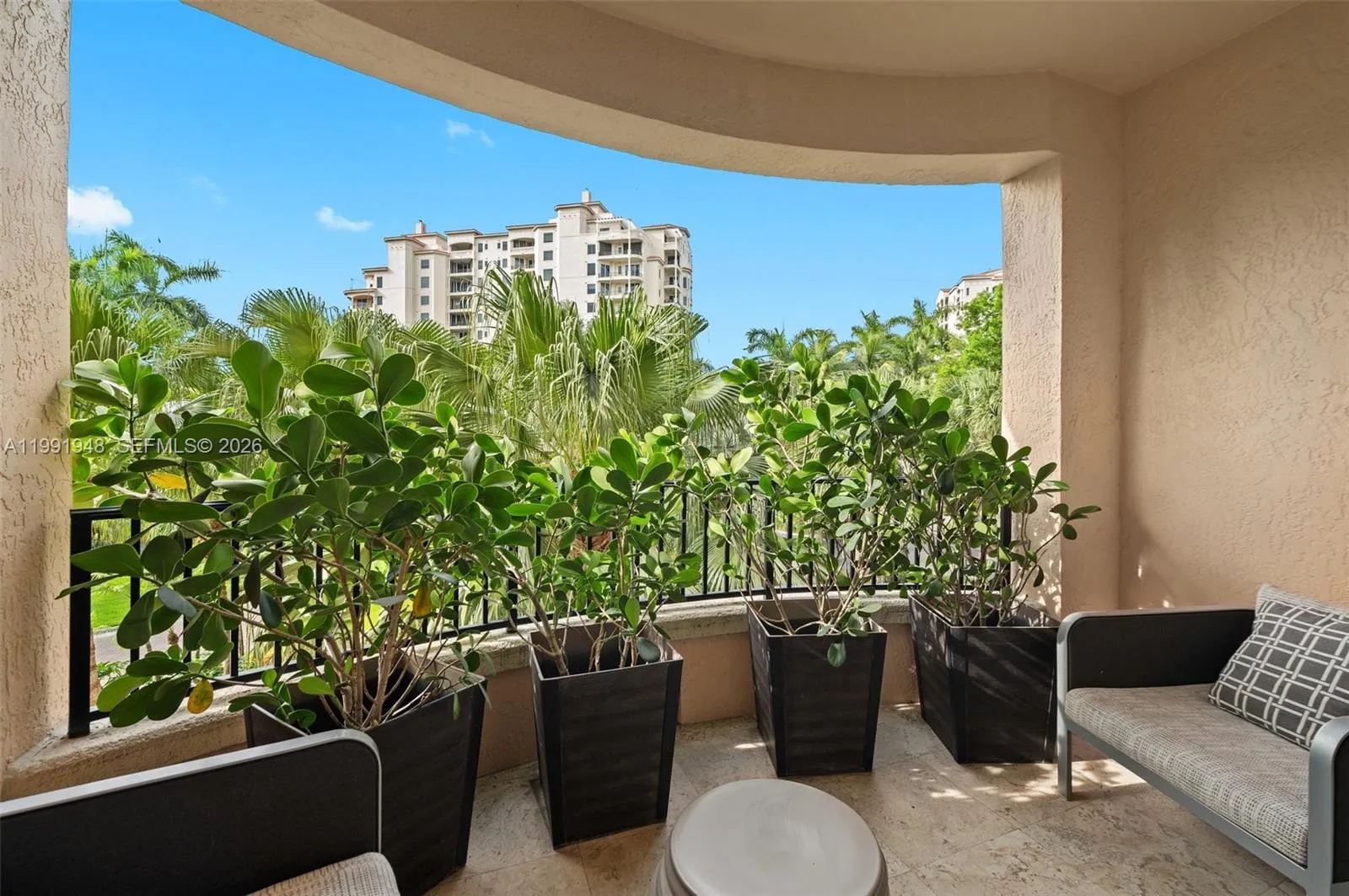 13633 Se Deering Bay Dr 225, Coral Gables, Florida, Coral Gables, Florida 33158, 3 Bedrooms Bedrooms, ,3 BathroomsBathrooms,Residential Lease,For Rent,13633 Se Deering Bay Dr 225, Coral Gables, Florida,A11991948