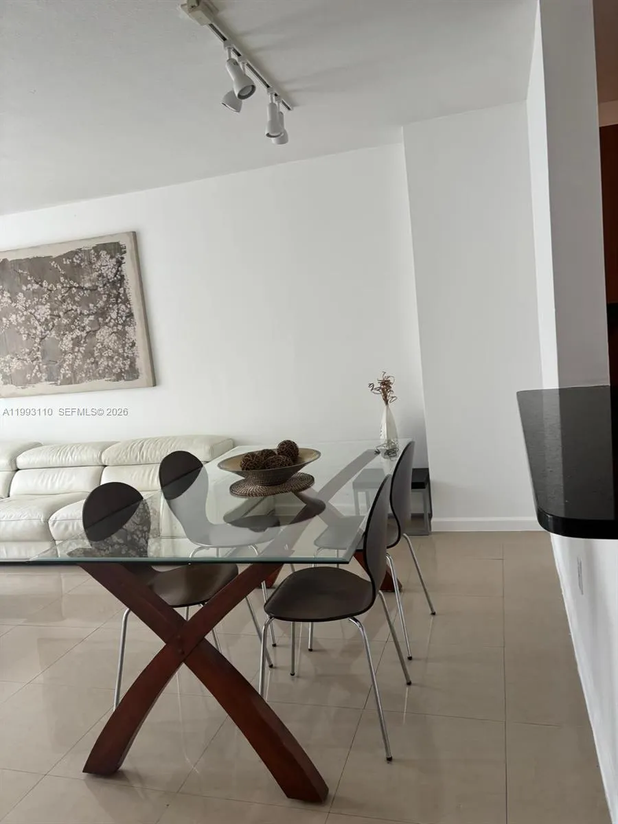 2775 Ne 187th St 330, Aventura, Florida 33180, Aventura, Florida 33180, 1 Bedroom Bedrooms, ,1 BathroomBathrooms,Residential Lease,For Rent,2775 Ne 187th St 330, Aventura, Florida 33180,A11993110