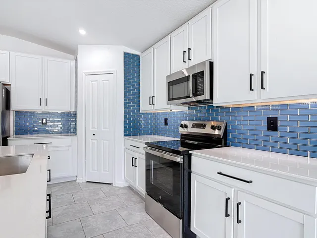 1312 Peach Creek Drive-19