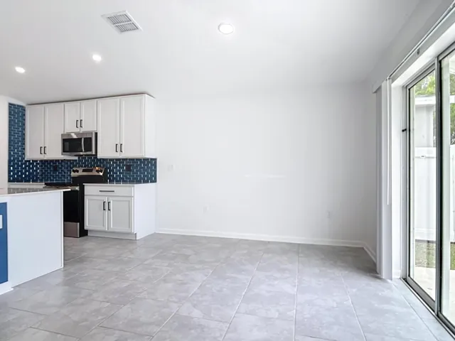 1312 Peach Creek Drive-24