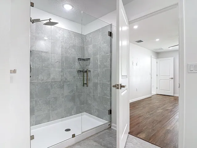 1312 Peach Creek Drive-51
