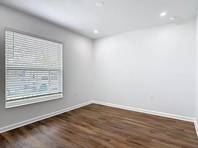 1312 Peach Creek Drive-34