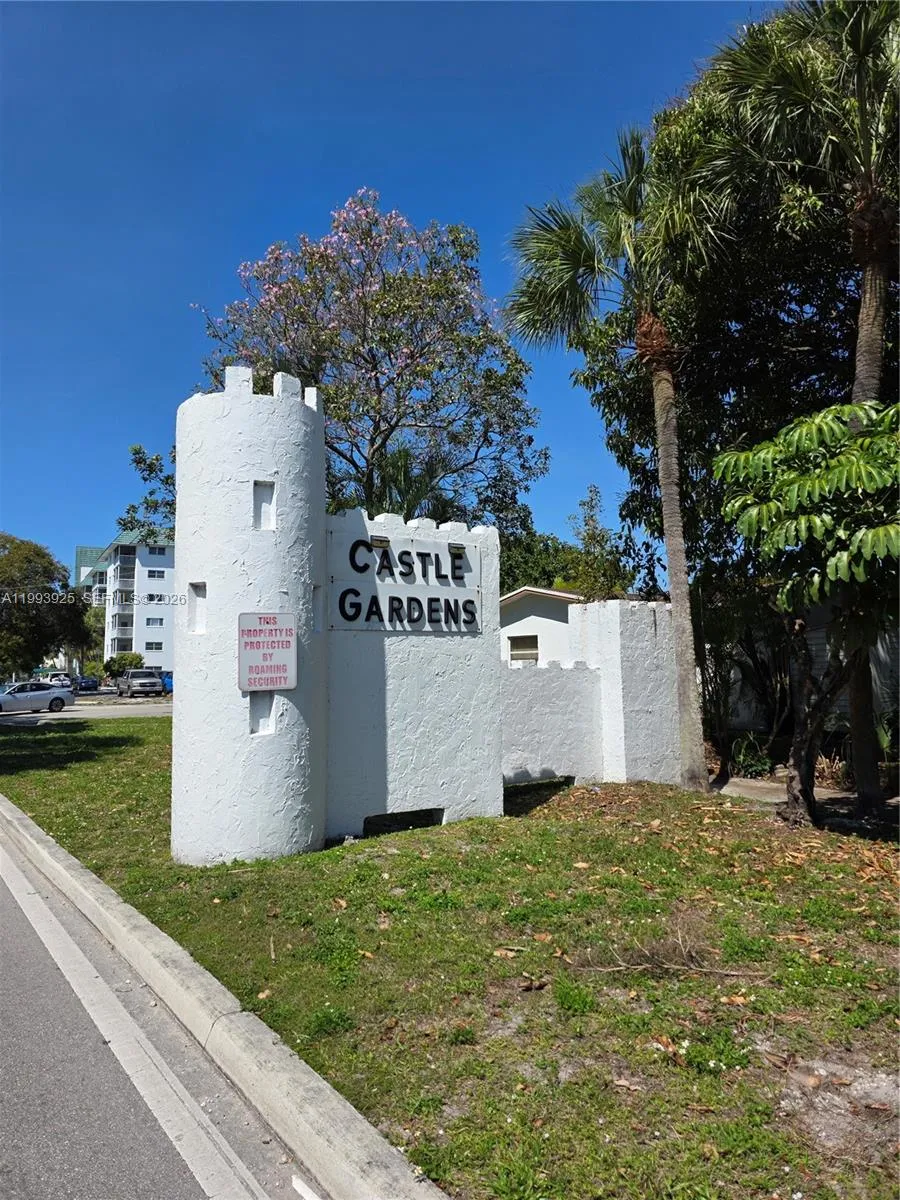 4751 Nw 21st St 106, Lauderhill, Florida 33313, Lauderhill, Florida 33313, 1 Bedroom Bedrooms, ,1 BathroomBathrooms,Residential,For Sale,4751 Nw 21st St 106, Lauderhill, Florida 33313,A11993925