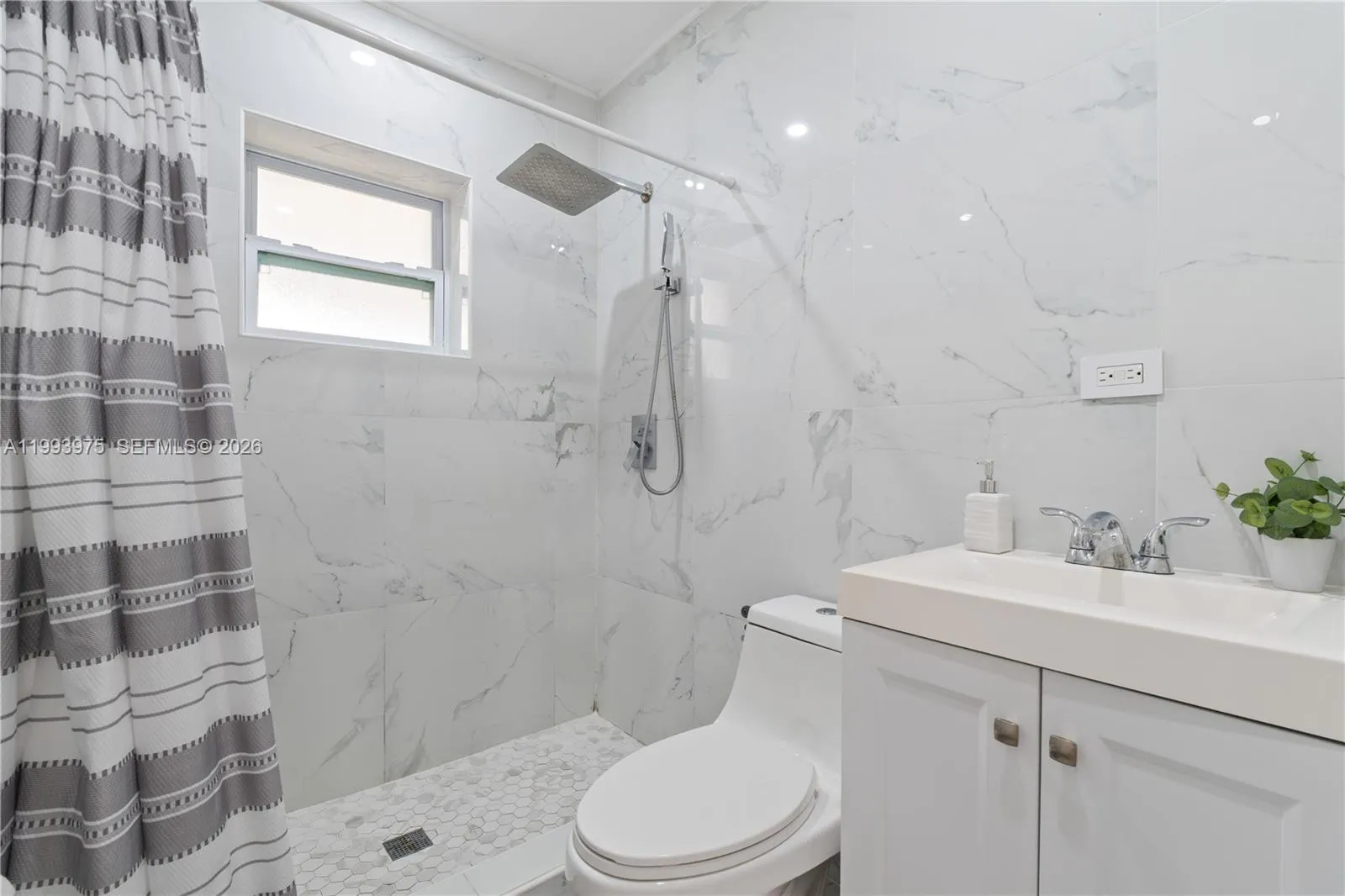 16110 Nw 28th Pl, Miami Gardens, Florida 33054, Miami Gardens, Florida 33054, 4 Bedrooms Bedrooms, ,2 BathroomsBathrooms,Residential,For Sale,16110 Nw 28th Pl, Miami Gardens, Florida 33054,A11993975