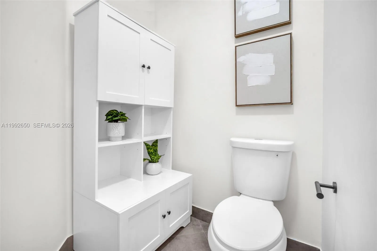 9732 Nw 32nd St, Doral, Florida 33172, Doral, Florida 33172, 4 Bedrooms Bedrooms, ,3 BathroomsBathrooms,Residential,For Sale,9732 Nw 32nd St, Doral, Florida 33172,A11992650