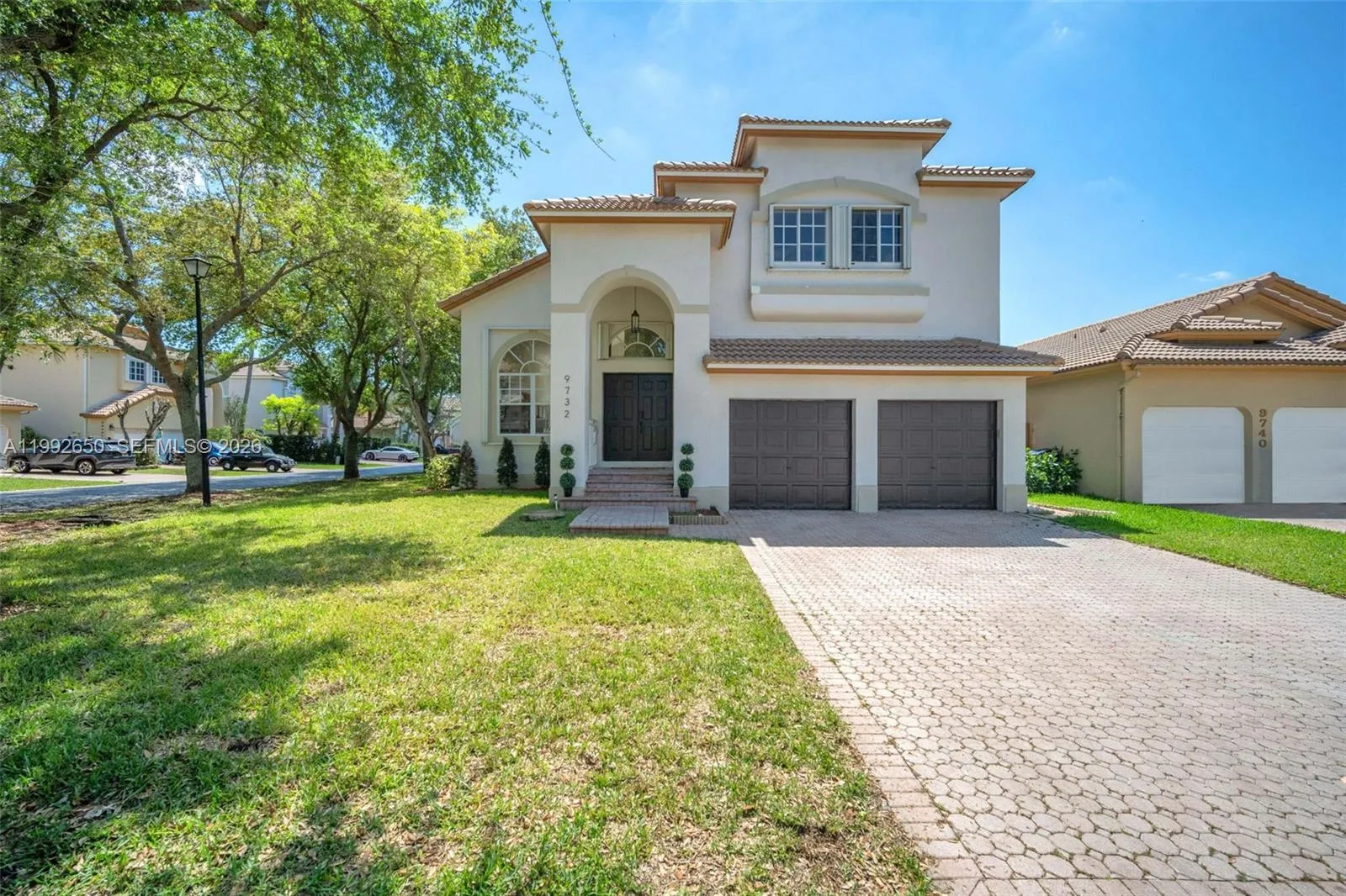 9732 Nw 32nd St, Doral, Florida 33172, Doral, Florida 33172, 4 Bedrooms Bedrooms, ,3 BathroomsBathrooms,Residential,For Sale,9732 Nw 32nd St, Doral, Florida 33172,A11992650