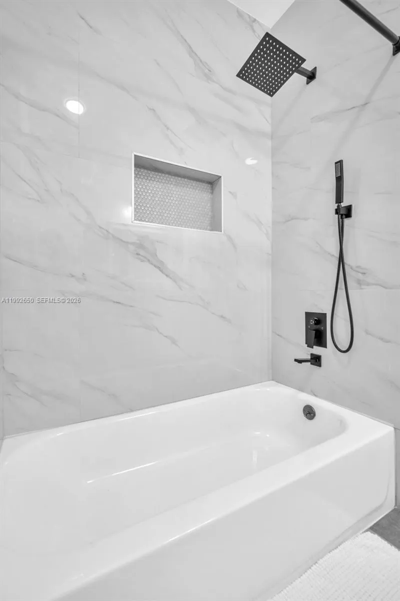 9732 Nw 32nd St, Doral, Florida 33172, Doral, Florida 33172, 4 Bedrooms Bedrooms, ,3 BathroomsBathrooms,Residential,For Sale,9732 Nw 32nd St, Doral, Florida 33172,A11992650