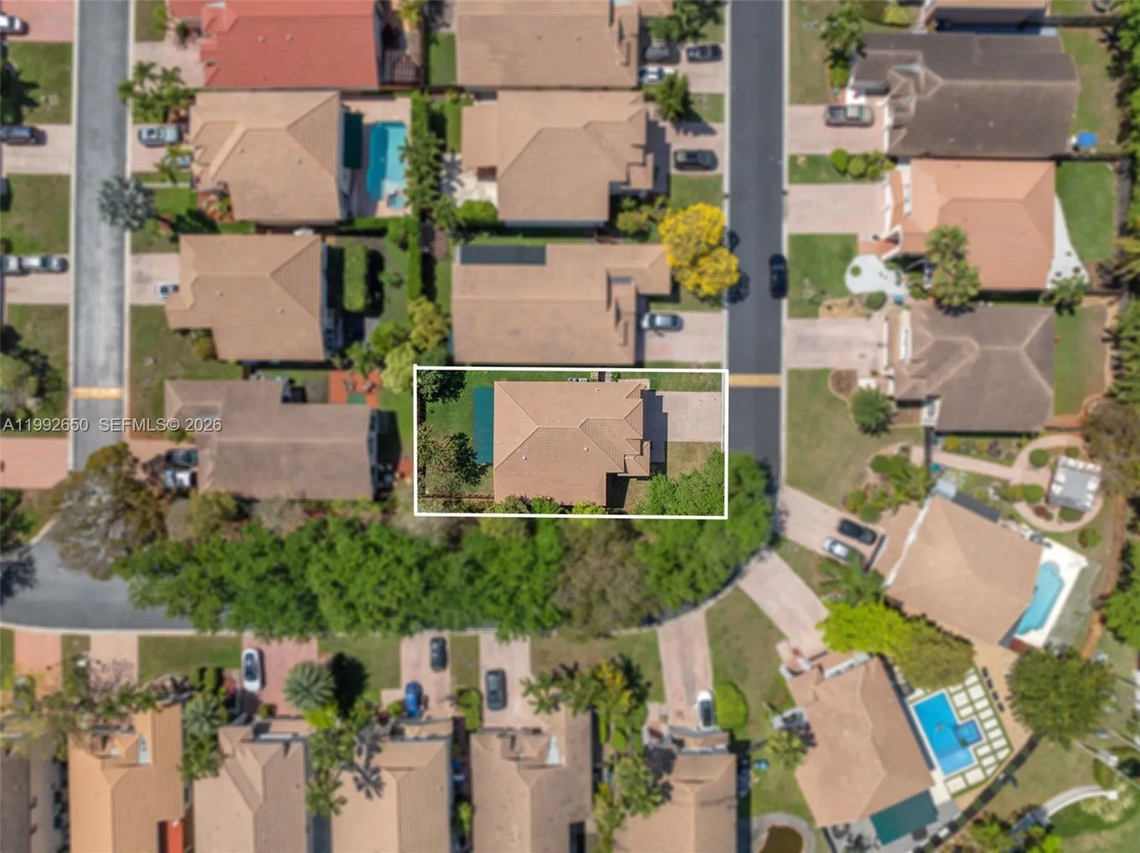 9732 Nw 32nd St, Doral, Florida 33172, Doral, Florida 33172, 4 Bedrooms Bedrooms, ,3 BathroomsBathrooms,Residential,For Sale,9732 Nw 32nd St, Doral, Florida 33172,A11992650