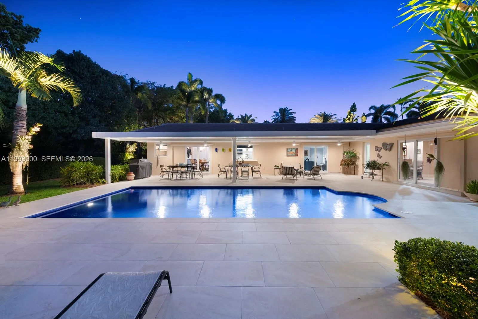 7751 Palmetto Ct, Pinecrest, Florida 33156, Pinecrest, Florida 33156, 5 Bedrooms Bedrooms, ,4 BathroomsBathrooms,Residential,For Sale,7751 Palmetto Ct, Pinecrest, Florida 33156,A11993900