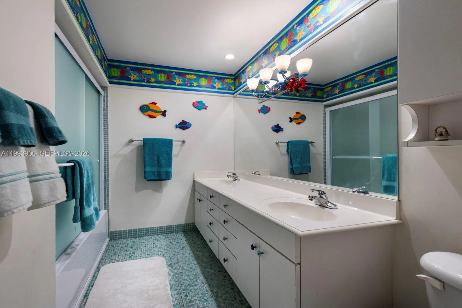 7751 Palmetto Ct, Pinecrest, Florida 33156, Pinecrest, Florida 33156, 5 Bedrooms Bedrooms, ,4 BathroomsBathrooms,Residential,For Sale,7751 Palmetto Ct, Pinecrest, Florida 33156,A11993900