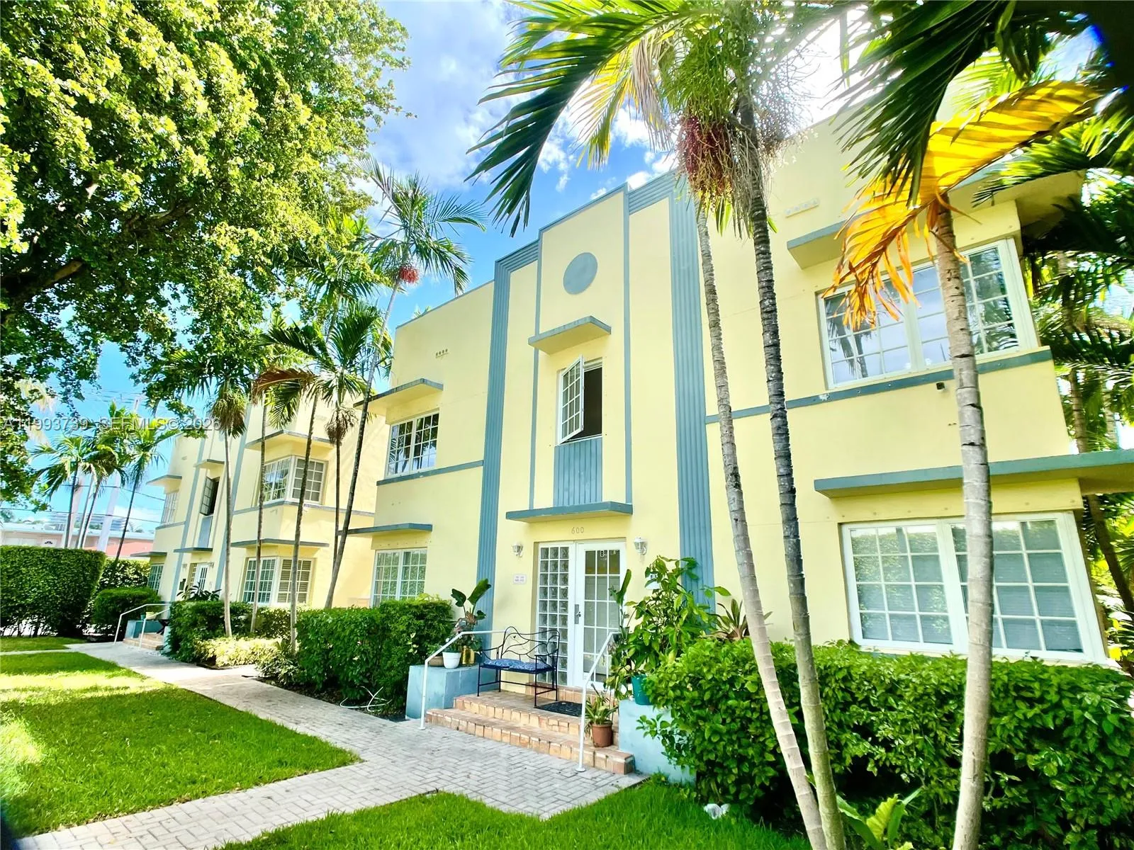 600 Euclid Ave 4b, Miami Beach, Florida 33139, Miami Beach, Florida 33139, 2 Bedrooms Bedrooms, ,2 BathroomsBathrooms,Residential Lease,For Rent,600 Euclid Ave 4b, Miami Beach, Florida 33139,A11993739