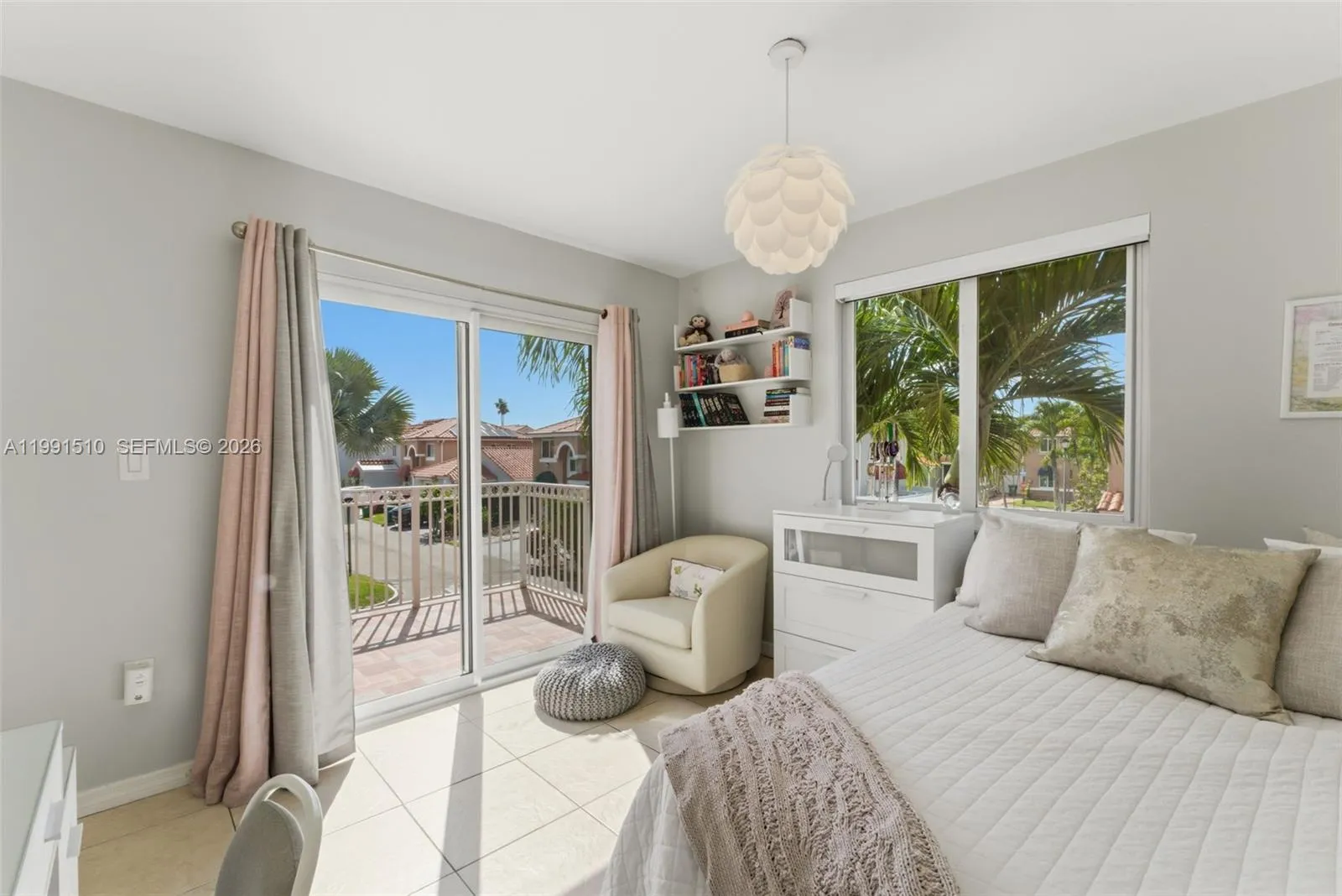 8657 Nw 2nd St, Miami, Florida 33126, Miami, Florida 33126, 5 Bedrooms Bedrooms, ,2 BathroomsBathrooms,Residential,For Sale,8657 Nw 2nd St, Miami, Florida 33126,A11991510