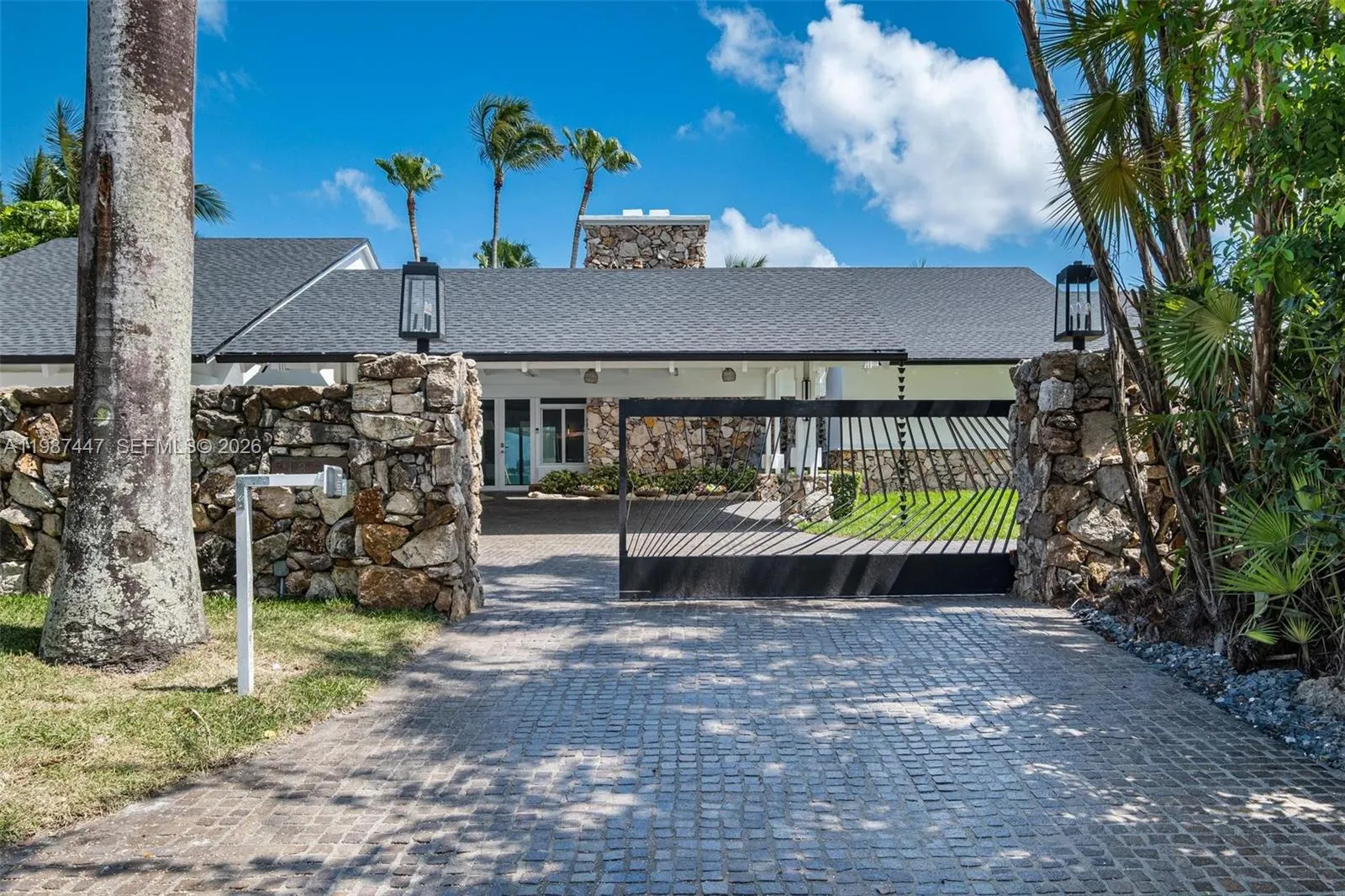 1365 Bay Ter 0, North Bay Village, Florida 33141, North Bay Village, Florida 33141, 5 Bedrooms Bedrooms, ,4 BathroomsBathrooms,Residential Lease,For Rent,1365 Bay Ter 0, North Bay Village, Florida 33141,A11987447