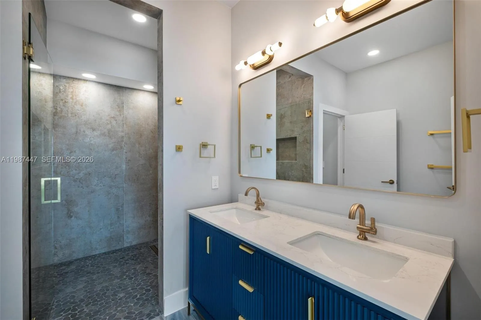 1365 Bay Ter 0, North Bay Village, Florida 33141, North Bay Village, Florida 33141, 5 Bedrooms Bedrooms, ,4 BathroomsBathrooms,Residential Lease,For Rent,1365 Bay Ter 0, North Bay Village, Florida 33141,A11987447