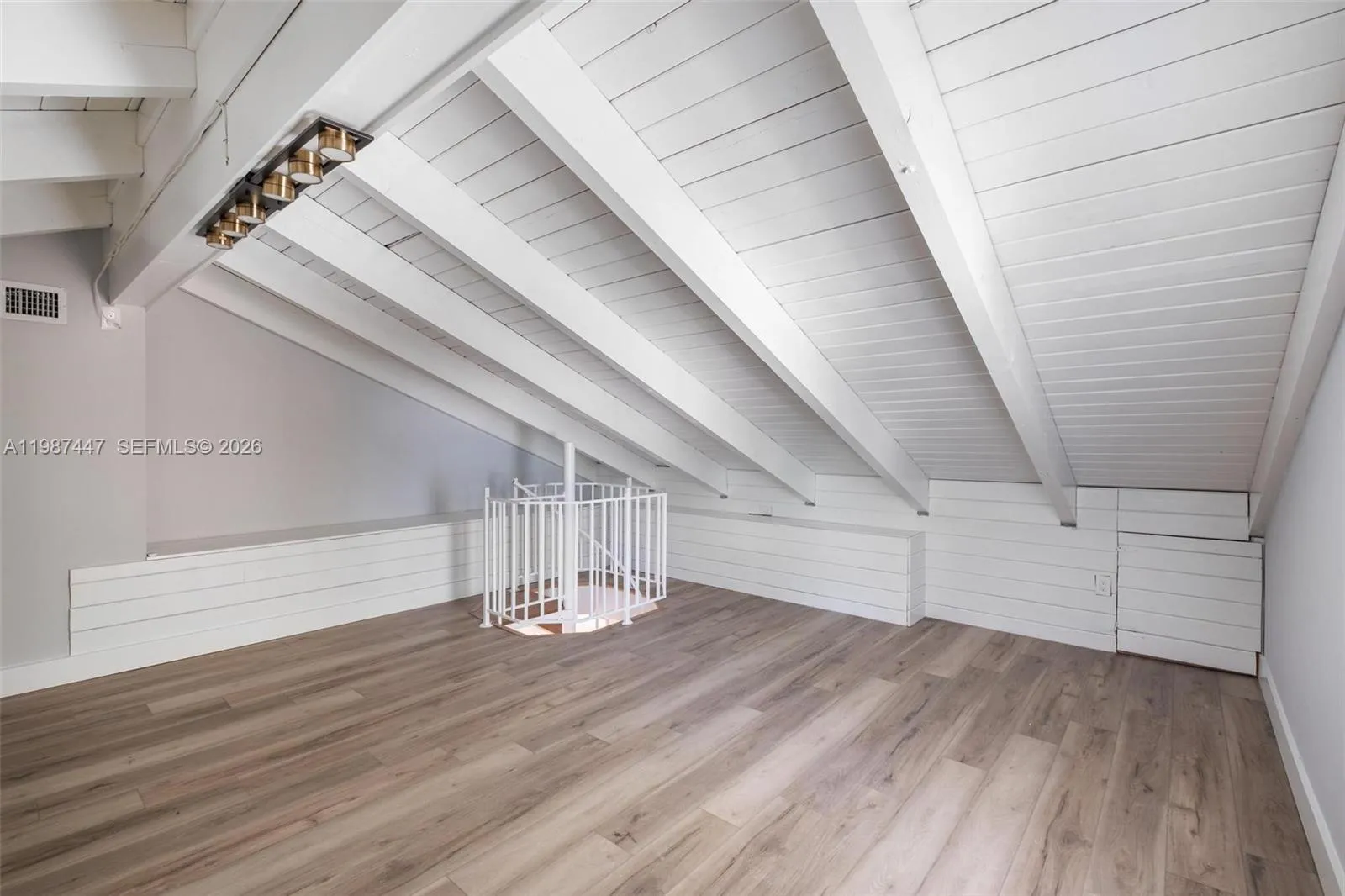 1365 Bay Ter 0, North Bay Village, Florida 33141, North Bay Village, Florida 33141, 5 Bedrooms Bedrooms, ,4 BathroomsBathrooms,Residential Lease,For Rent,1365 Bay Ter 0, North Bay Village, Florida 33141,A11987447