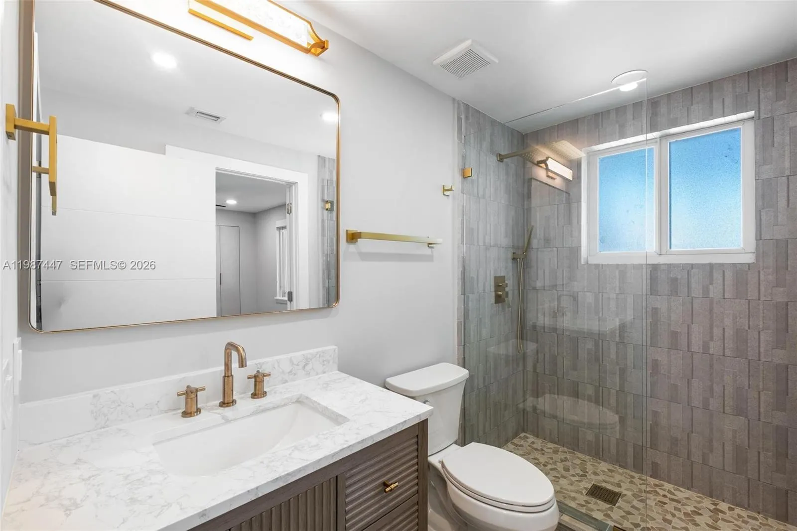 1365 Bay Ter 0, North Bay Village, Florida 33141, North Bay Village, Florida 33141, 5 Bedrooms Bedrooms, ,4 BathroomsBathrooms,Residential Lease,For Rent,1365 Bay Ter 0, North Bay Village, Florida 33141,A11987447