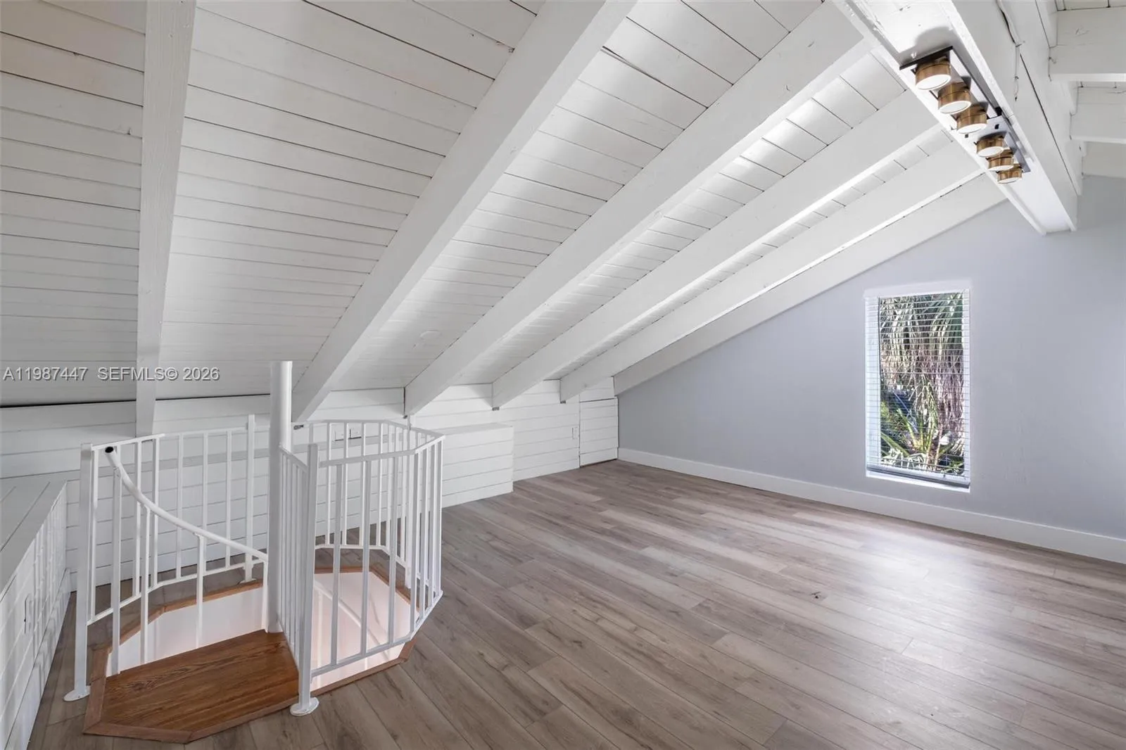 1365 Bay Ter 0, North Bay Village, Florida 33141, North Bay Village, Florida 33141, 5 Bedrooms Bedrooms, ,4 BathroomsBathrooms,Residential Lease,For Rent,1365 Bay Ter 0, North Bay Village, Florida 33141,A11987447