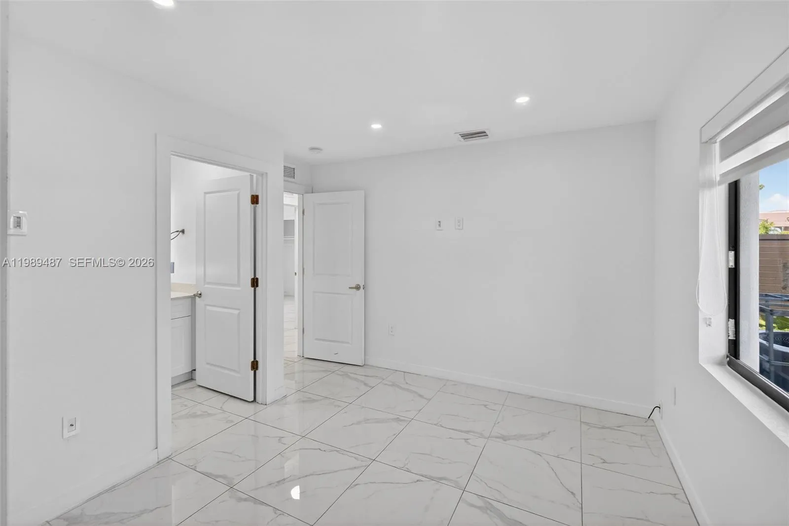 2490 Nw 44th St 2490, Miami, Florida 33142, Miami, Florida 33142, 3 Bedrooms Bedrooms, ,2 BathroomsBathrooms,Residential Lease,For Rent,2490 Nw 44th St 2490, Miami, Florida 33142,A11989487