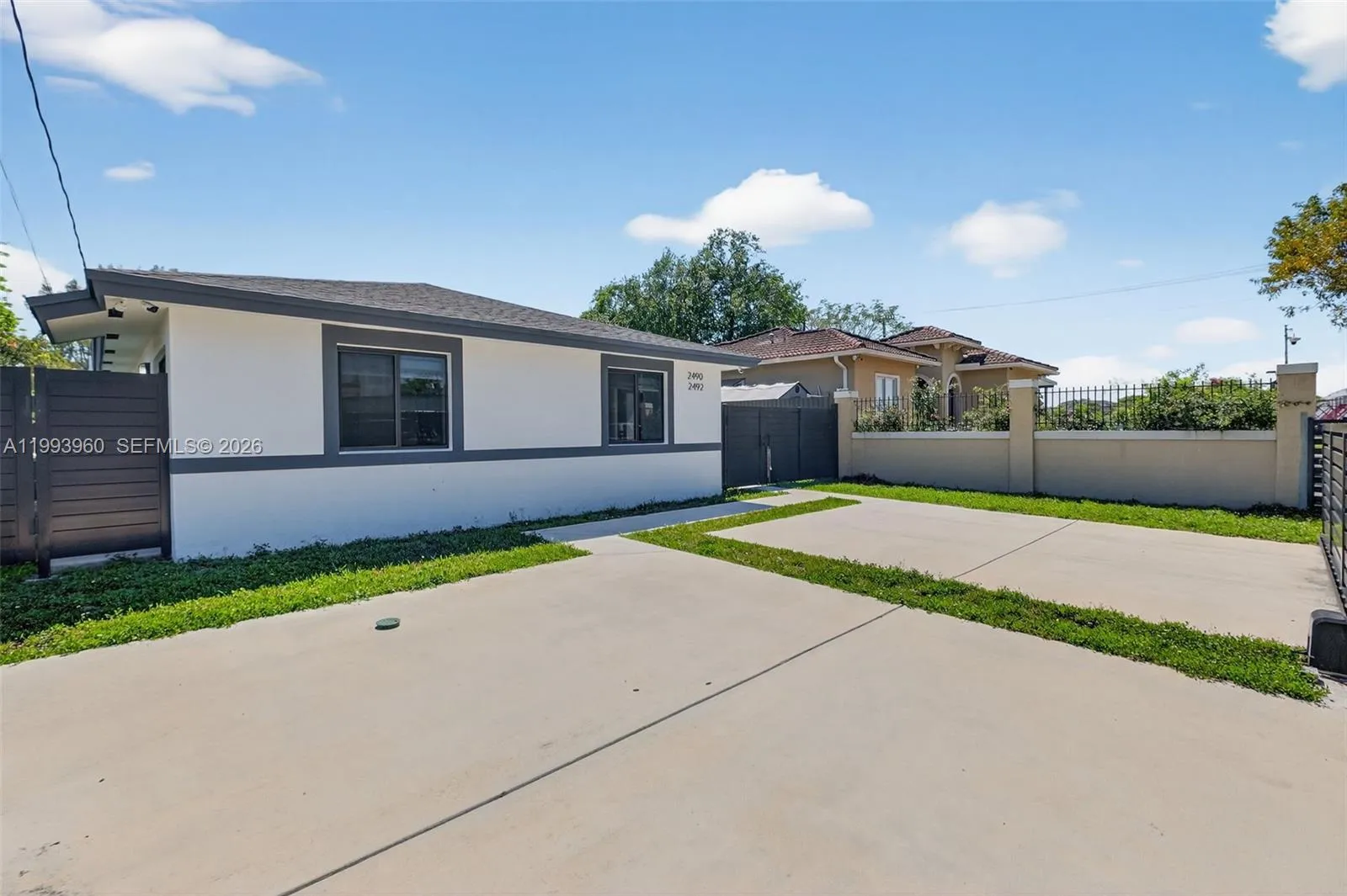 2492 Sw 44th Street 2492, Miami, Florida 33142, Miami, Florida 33142, 3 Bedrooms Bedrooms, ,2 BathroomsBathrooms,Residential Lease,For Rent,2492 Sw 44th Street 2492, Miami, Florida 33142,A11993960