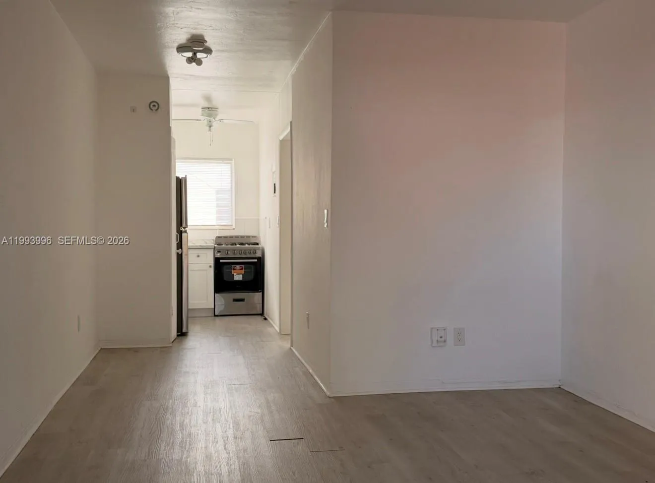 7717 Byron Ave 9, Miami Beach, Florida 33141, Miami Beach, Florida 33141, ,1 BathroomBathrooms,Residential Lease,For Rent,7717 Byron Ave 9, Miami Beach, Florida 33141,A11993996