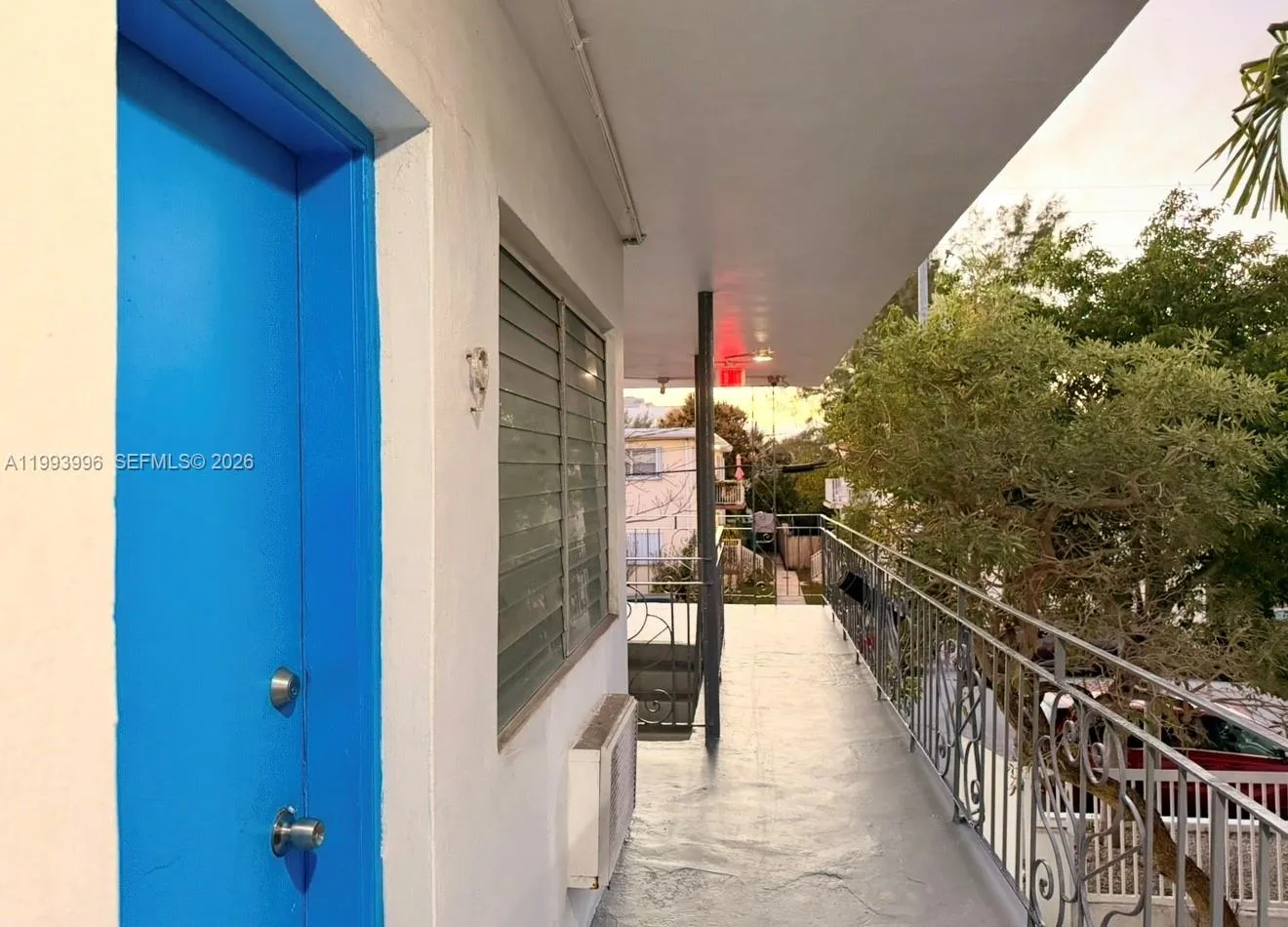 7717 Byron Ave 9, Miami Beach, Florida 33141, Miami Beach, Florida 33141, ,1 BathroomBathrooms,Residential Lease,For Rent,7717 Byron Ave 9, Miami Beach, Florida 33141,A11993996