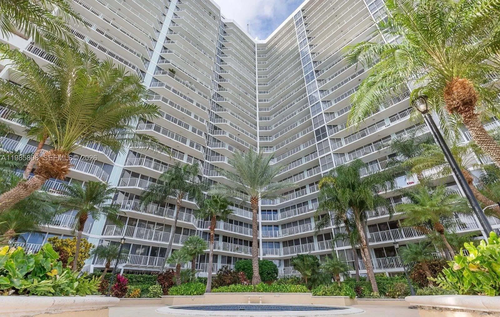 7601 E Treasure Dr 607, North Bay Village, Florida, North Bay Village, Florida 33141, 2 Bedrooms Bedrooms, ,2 BathroomsBathrooms,Residential Lease,For Rent,7601 E Treasure Dr 607, North Bay Village, Florida,A11985808