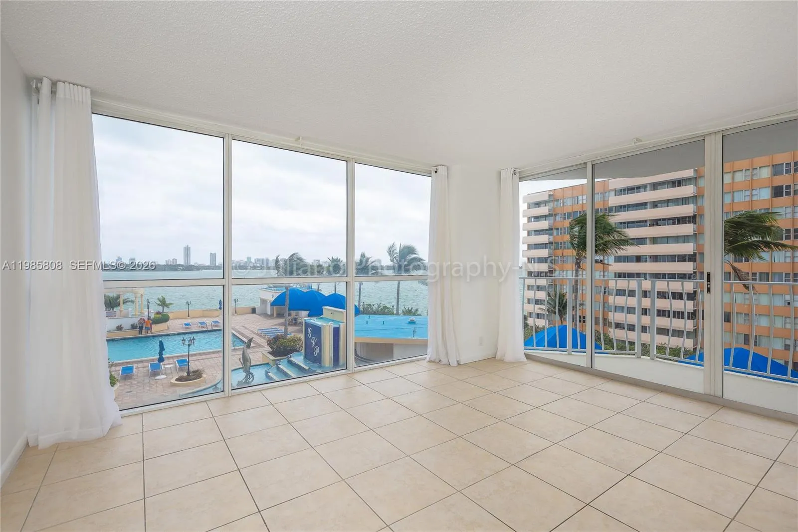 7601 E Treasure Dr 607, North Bay Village, Florida, North Bay Village, Florida 33141, 2 Bedrooms Bedrooms, ,2 BathroomsBathrooms,Residential Lease,For Rent,7601 E Treasure Dr 607, North Bay Village, Florida,A11985808