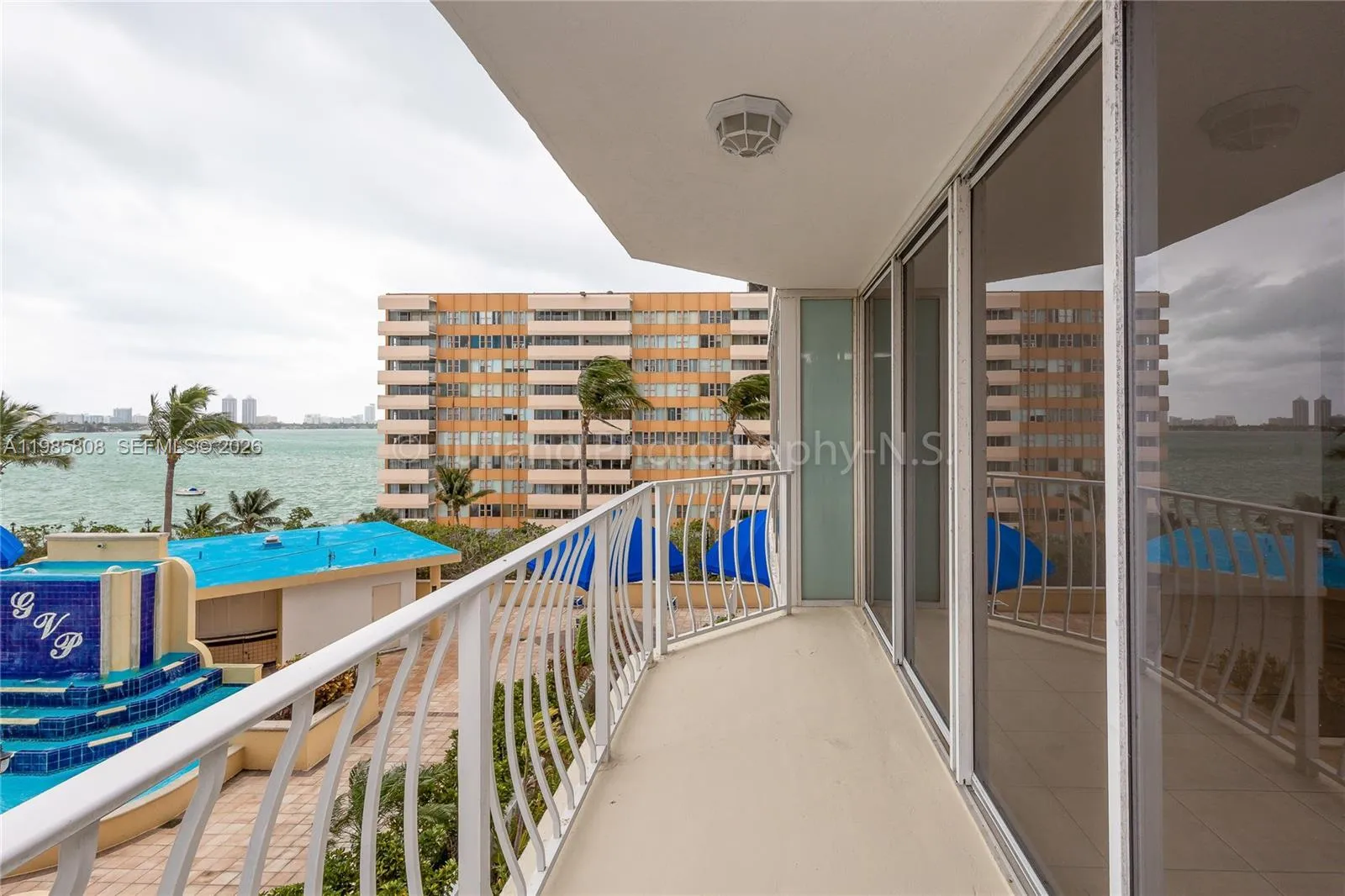 7601 E Treasure Dr 607, North Bay Village, Florida, North Bay Village, Florida 33141, 2 Bedrooms Bedrooms, ,2 BathroomsBathrooms,Residential Lease,For Rent,7601 E Treasure Dr 607, North Bay Village, Florida,A11985808