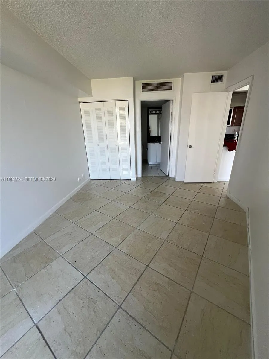 3300 Ne 191st St 909, Aventura, Florida 33180, Aventura, Florida 33180, 2 Bedrooms Bedrooms, ,2 BathroomsBathrooms,Residential Lease,For Rent,3300 Ne 191st St 909, Aventura, Florida 33180,A11992724