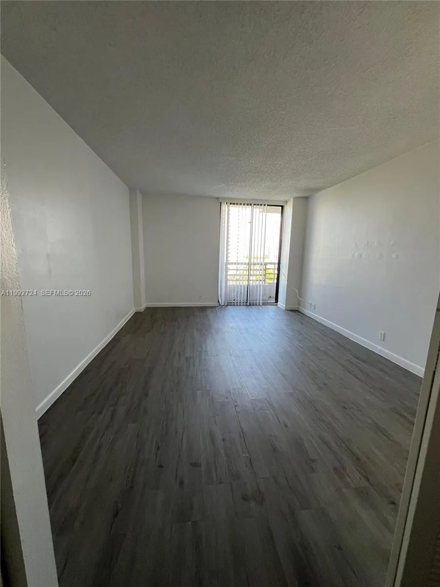 3300 Ne 191st St 909, Aventura, Florida 33180, Aventura, Florida 33180, 2 Bedrooms Bedrooms, ,2 BathroomsBathrooms,Residential Lease,For Rent,3300 Ne 191st St 909, Aventura, Florida 33180,A11992724