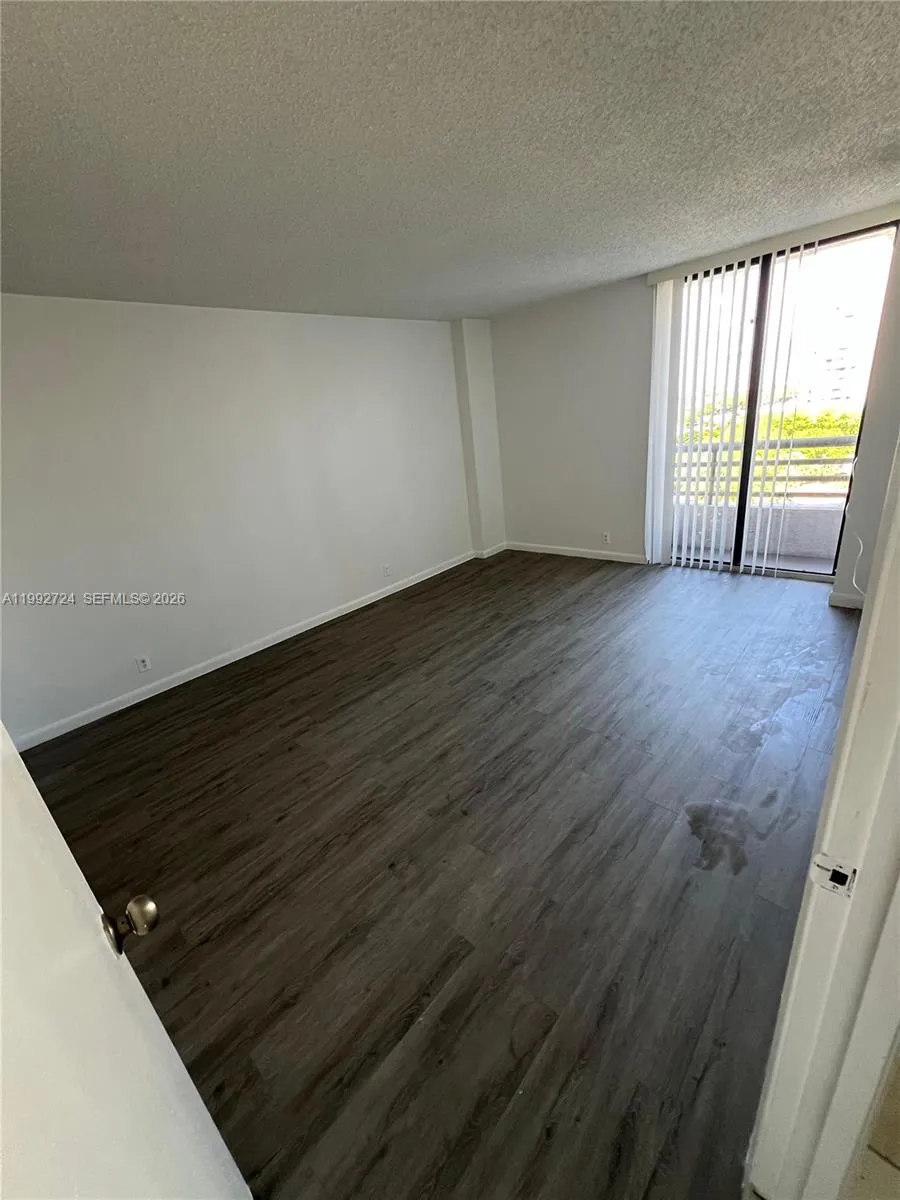 3300 Ne 191st St 909, Aventura, Florida 33180, Aventura, Florida 33180, 2 Bedrooms Bedrooms, ,2 BathroomsBathrooms,Residential Lease,For Rent,3300 Ne 191st St 909, Aventura, Florida 33180,A11992724
