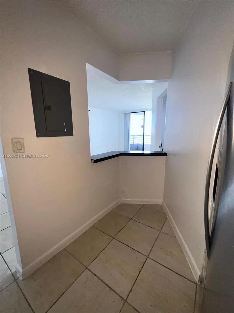3300 Ne 191st St 909, Aventura, Florida 33180, Aventura, Florida 33180, 2 Bedrooms Bedrooms, ,2 BathroomsBathrooms,Residential Lease,For Rent,3300 Ne 191st St 909, Aventura, Florida 33180,A11992724