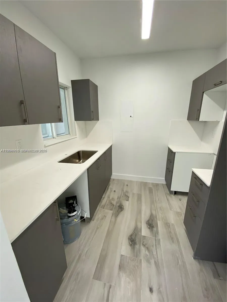 835 Sw 8th Ave, Miami, Florida 33130, Miami, Florida 33130, ,Commercial Sale,For Sale,835 Sw 8th Ave, Miami, Florida 33130,A11994008