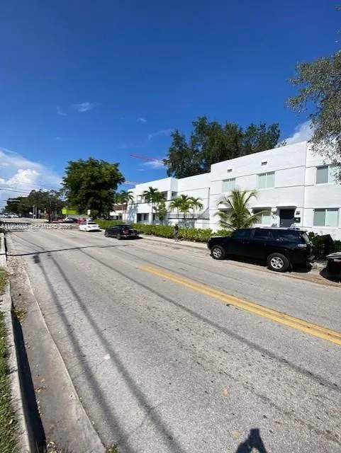 835 Sw 8th Ave, Miami, Florida 33130, Miami, Florida 33130, ,Commercial Sale,For Sale,835 Sw 8th Ave, Miami, Florida 33130,A11994008