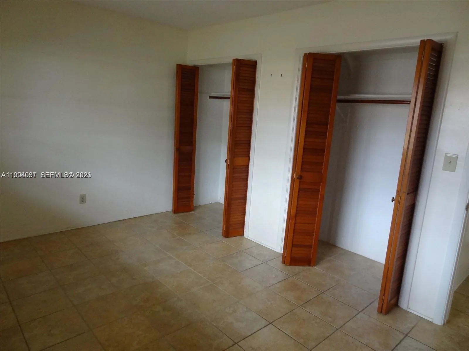 2212 Johnson St 2212, Hollywood, Florida 33020, Hollywood, Florida 33020, 2 Bedrooms Bedrooms, ,1 BathroomBathrooms,Residential Lease,For Rent,2212 Johnson St 2212, Hollywood, Florida 33020,A11994031